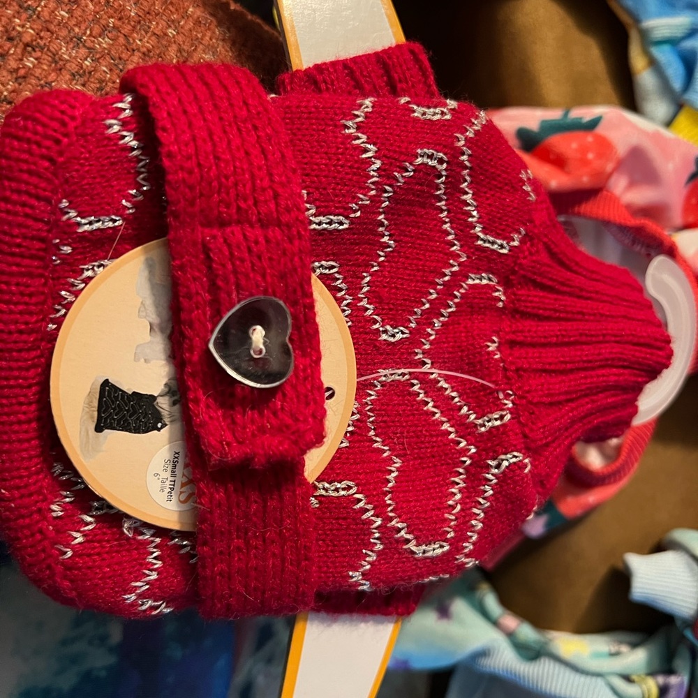 Red Heart-Pattern dog Sweaters and sleepers